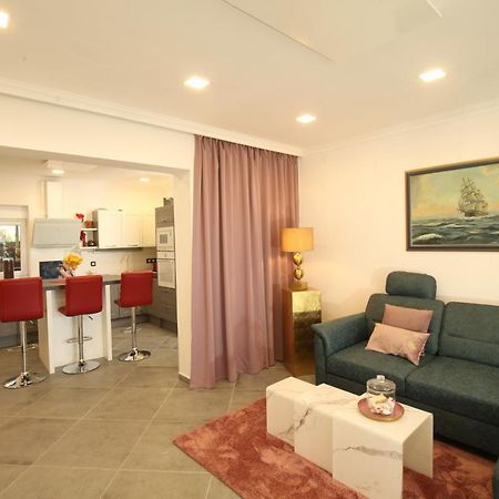 Luxurious Seaview Apartment Šibenik Екстериор снимка