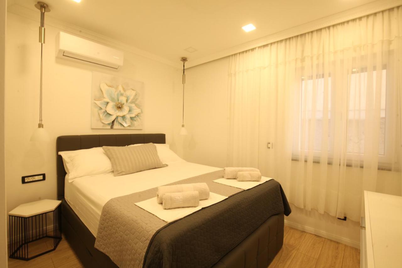 Luxurious Seaview Apartment Šibenik Екстериор снимка