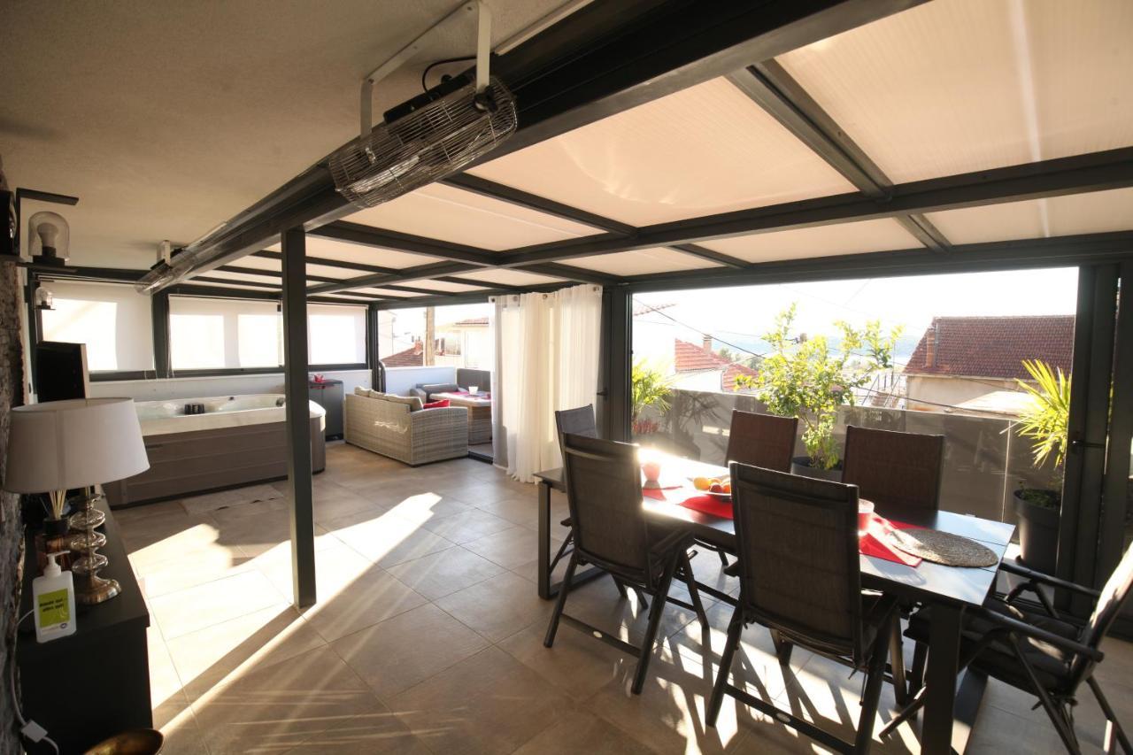 Luxurious Seaview Apartment Šibenik Екстериор снимка