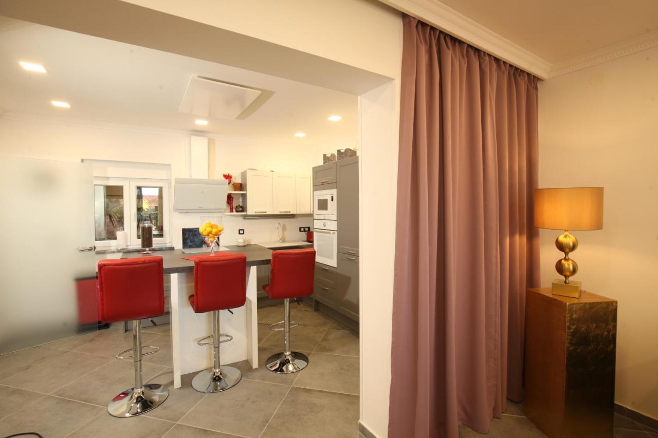 Luxurious Seaview Apartment Šibenik Екстериор снимка
