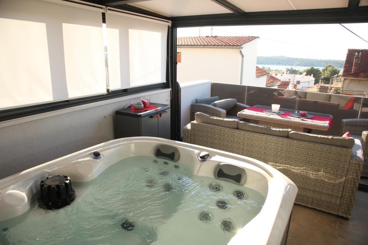 Luxurious Seaview Apartment Šibenik Екстериор снимка