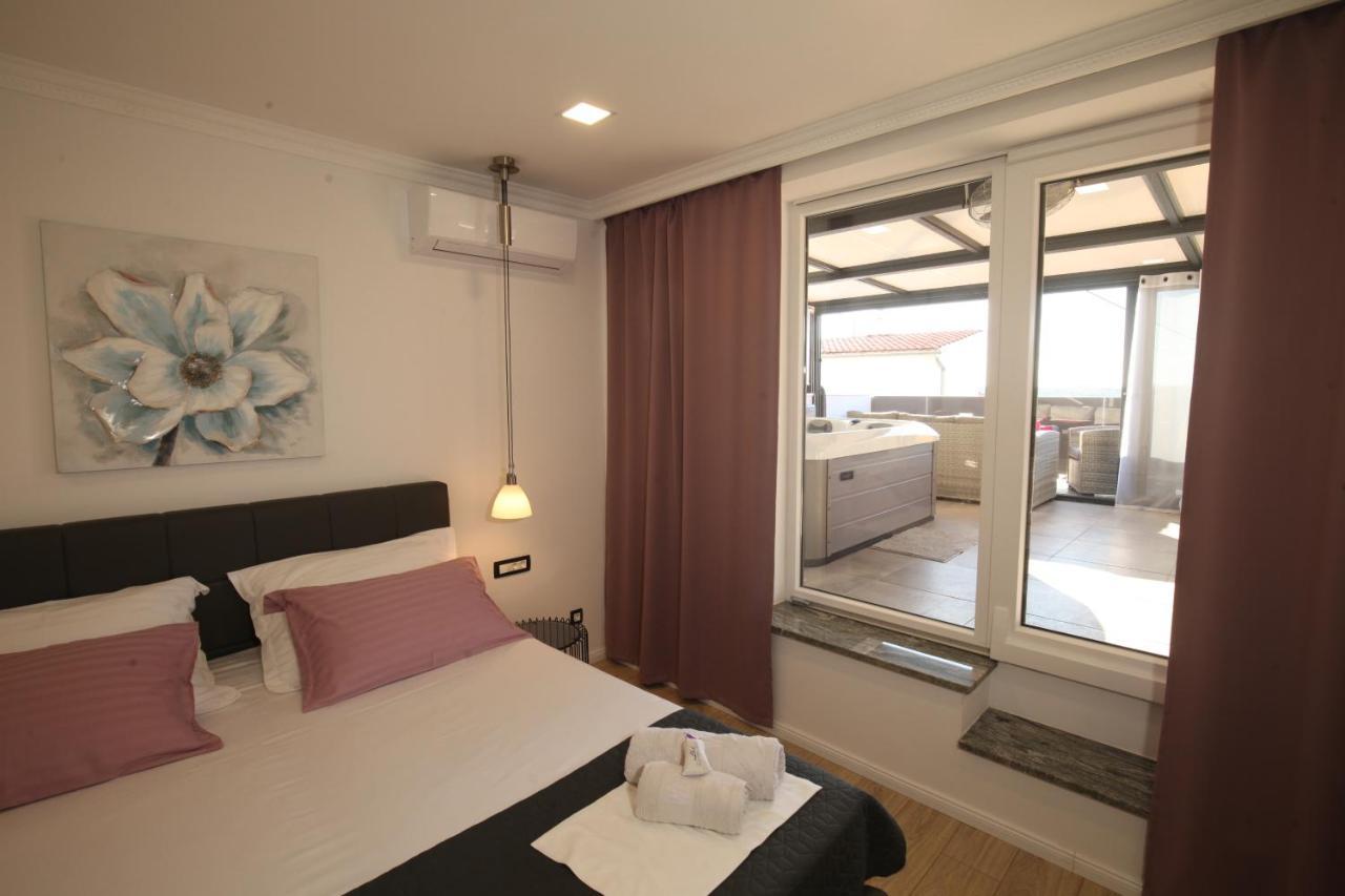 Luxurious Seaview Apartment Šibenik Екстериор снимка